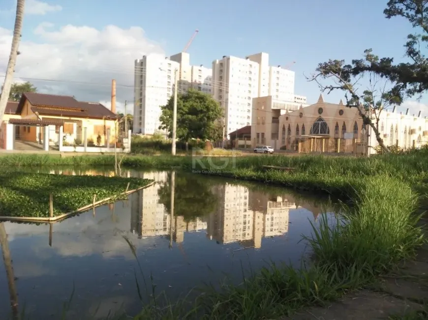 Foto 1 de Apartamento com 2 Quartos à venda, 43m² em Rubem Berta, Porto Alegre