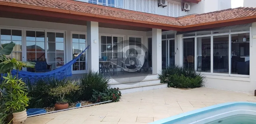 Foto 1 de Casa com 3 Quartos à venda, 444m² em Joao Paulo, Florianópolis
