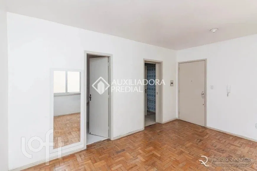 Foto 1 de Apartamento com 1 Quarto à venda, 36m² em Floresta, Porto Alegre
