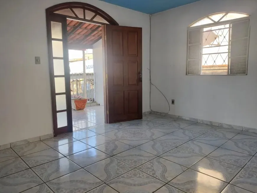 Foto 1 de Casa com 3 Quartos à venda, 75m² em São Marcos, Salvador