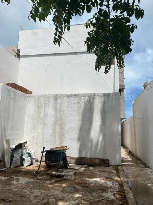 Foto 1 de Kitnet com 1 Quarto à venda, 100m² em Praia de Iracema, Fortaleza