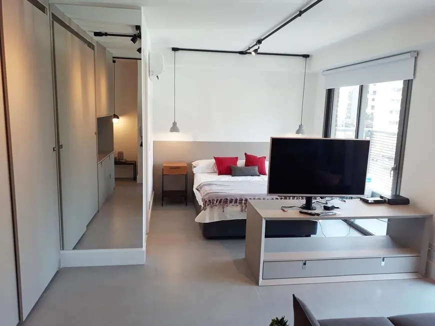 Foto 1 de Flat com 1 Quarto para alugar, 43m² em Itaim Bibi, São Paulo