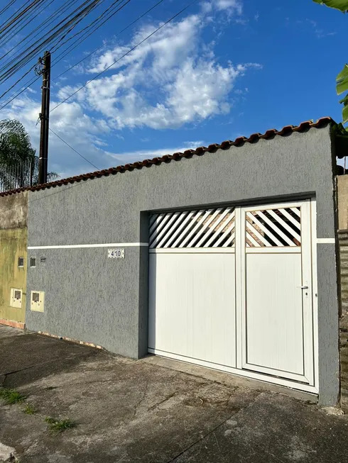 Foto 1 de Casa com 2 Quartos à venda, 10m² em Balneário Gaivota, Itanhaém