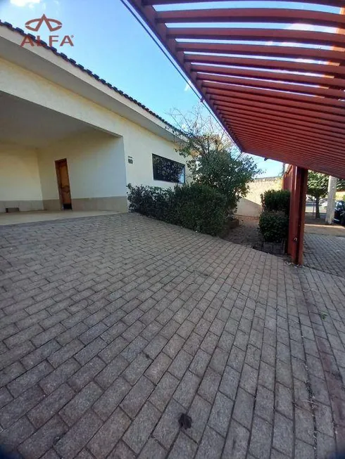 Foto 1 de Casa com 3 Quartos para alugar, 270m² em Santos Dumont, São José do Rio Preto
