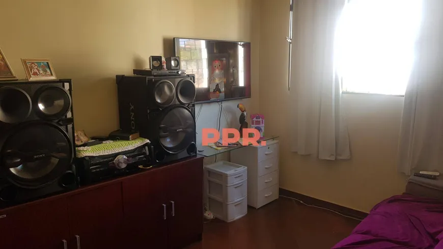 Foto 1 de Apartamento com 2 Quartos à venda, 63m² em Heliópolis, Belo Horizonte