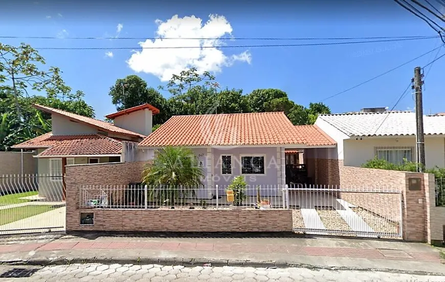 Foto 1 de Casa com 2 Quartos à venda, 69m² em Forquilhas, São José