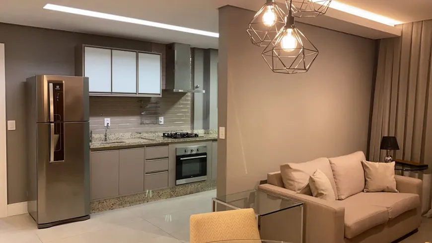 Foto 1 de Apartamento com 1 Quarto à venda, 58m² em Centro, Florianópolis