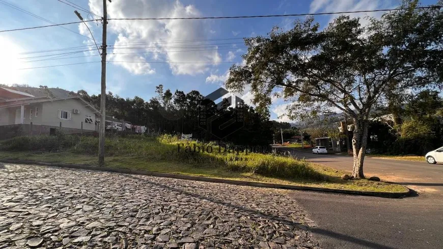 Foto 1 de Lote/Terreno à venda, 353m² em Vale Verde, Dois Irmãos