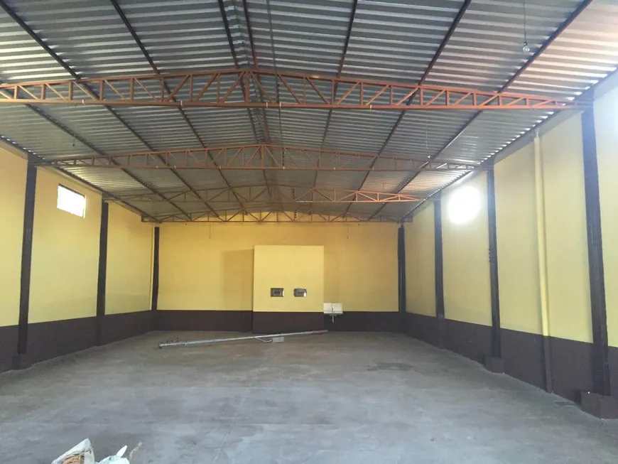 Foto 1 de Prédio Comercial à venda, 375m² em Jardim Cristal, Aparecida de Goiânia