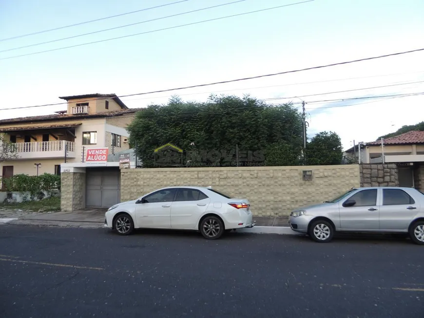 Foto 1 de Casa com 3 Quartos para alugar, 244m² em Ininga, Teresina