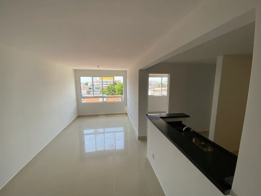 Foto 1 de Apartamento com 2 Quartos à venda, 65m² em Lagoa Nova, Natal