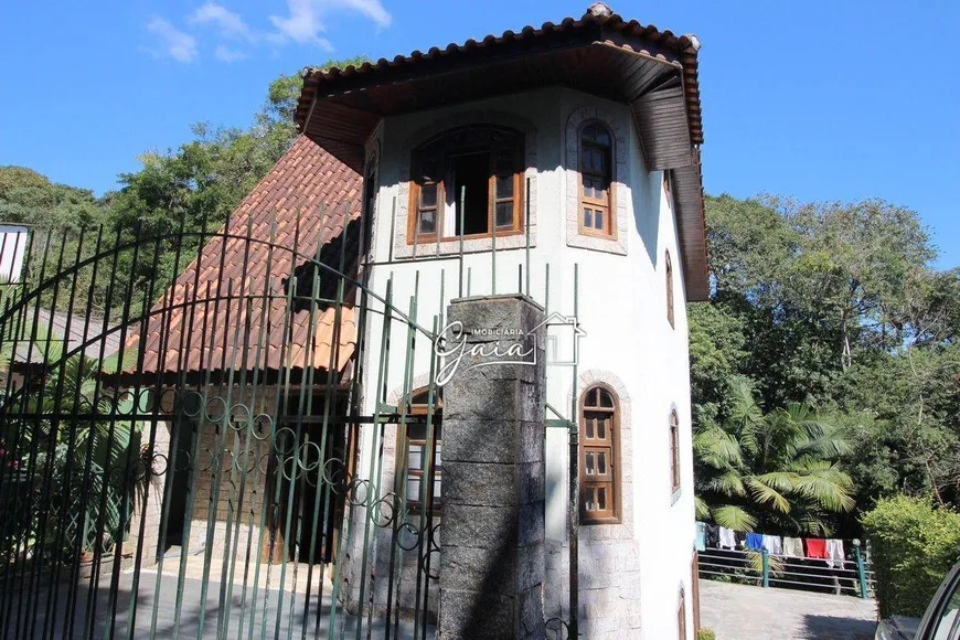 Foto 1 de Casa com 3 Quartos à venda, 234m² em Santa Cândida, Curitiba