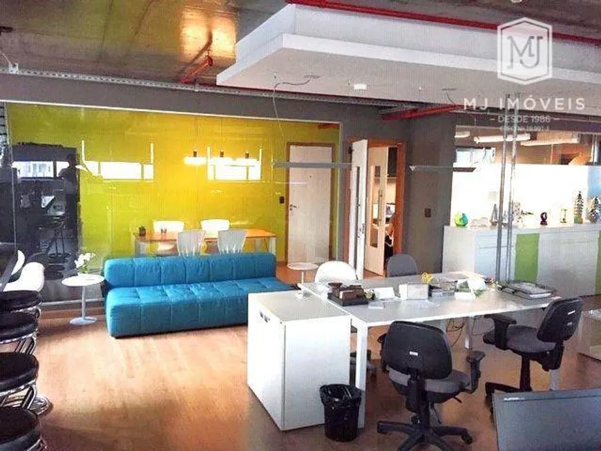 Foto 1 de Sala Comercial à venda, 131m² em Moema, São Paulo