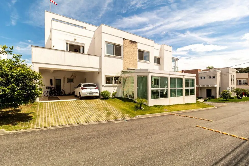 Foto 1 de Casa com 4 Quartos à venda, 340m² em Pedro Moro, São José dos Pinhais