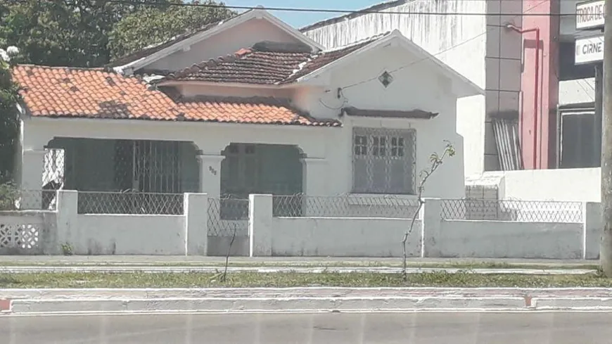 Foto 1 de Casa com 4 Quartos à venda, 600m² em Centro, João Pessoa