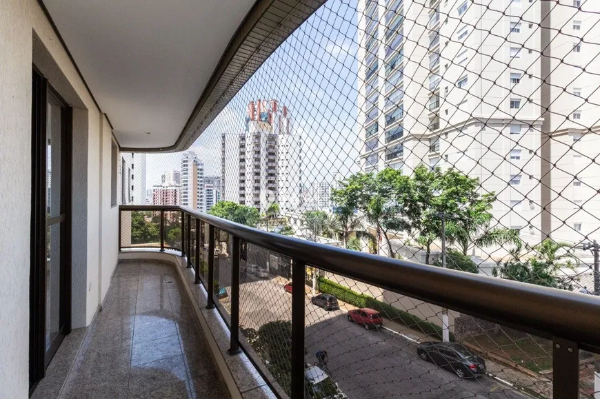 Foto 1 de Apartamento com 4 Quartos à venda, 170m² em Vila Regente Feijó, São Paulo