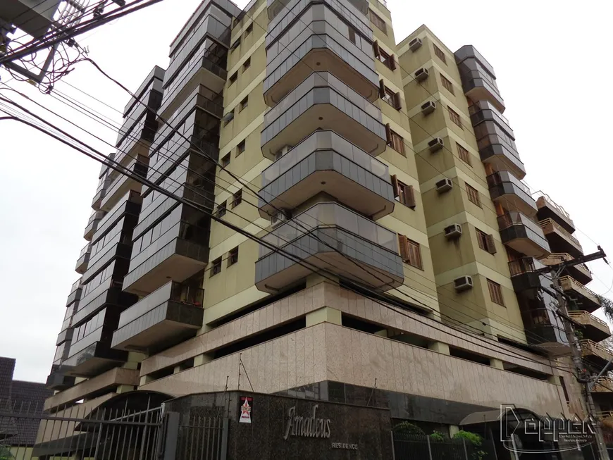 Foto 1 de Apartamento com 3 Quartos para alugar, 240m² em Pátria Nova, Novo Hamburgo