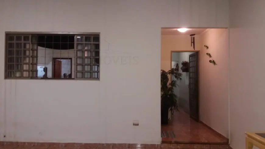 Foto 1 de Casa com 3 Quartos à venda, 143m² em Residencial e Comercial Palmares, Ribeirão Preto