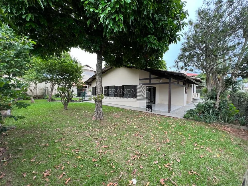 Foto 1 de Casa com 4 Quartos à venda, 540m² em Parque São Jorge, Florianópolis