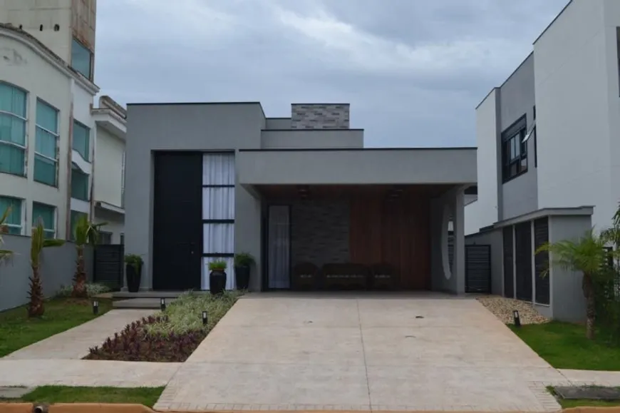 Foto 1 de Casa de Condomínio com 3 Quartos à venda, 180m² em Santa Regina, Camboriú