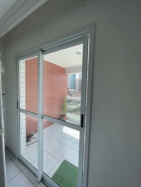 Foto 1 de Apartamento com 2 Quartos para alugar, 90m² em Canto do Forte, Praia Grande