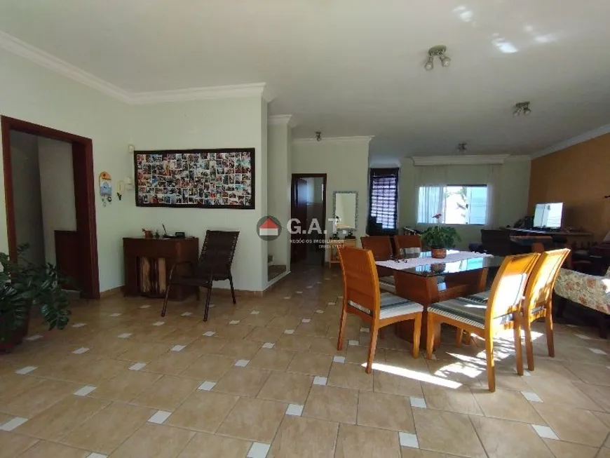 Foto 1 de Casa com 4 Quartos à venda, 360m² em Vila Trujillo, Sorocaba