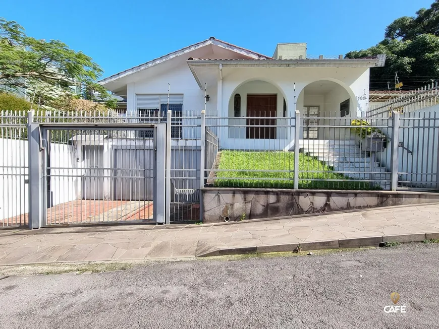 Foto 1 de Casa com 6 Quartos à venda, 407m² em Bonfim, Santa Maria