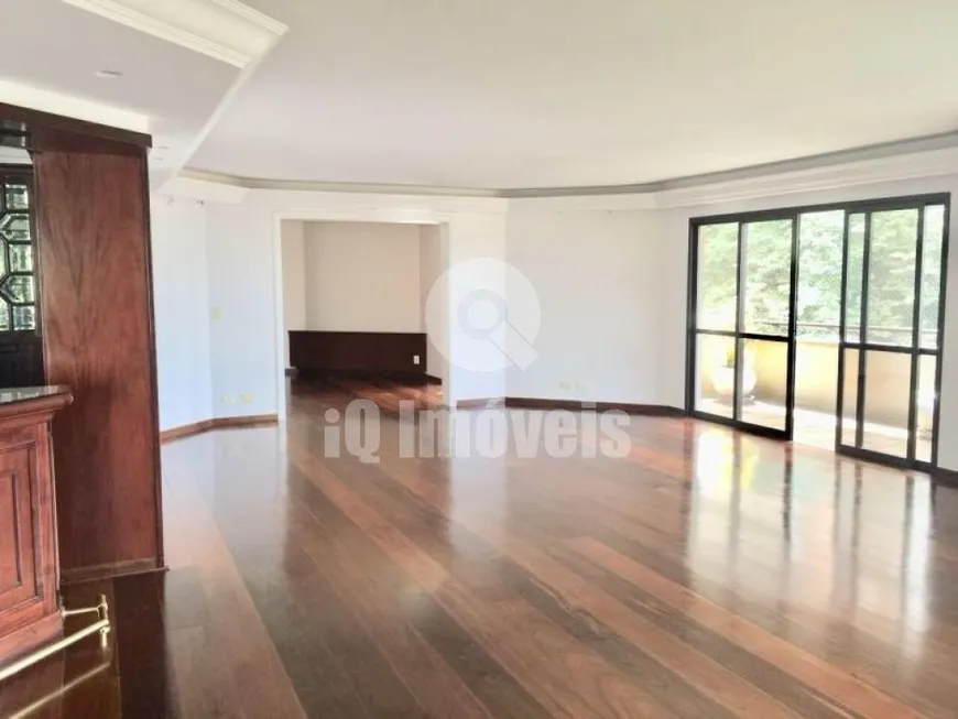 Foto 1 de Apartamento com 4 Quartos à venda, 370m² em Pacaembu, São Paulo