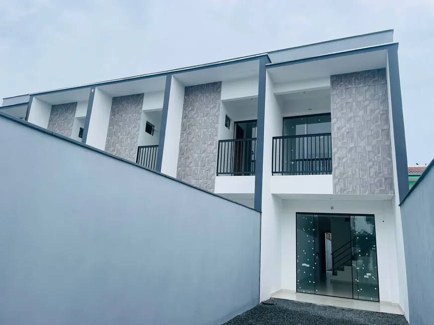 Foto 1 de Casa com 2 Quartos à venda, 72m² em Comasa, Joinville