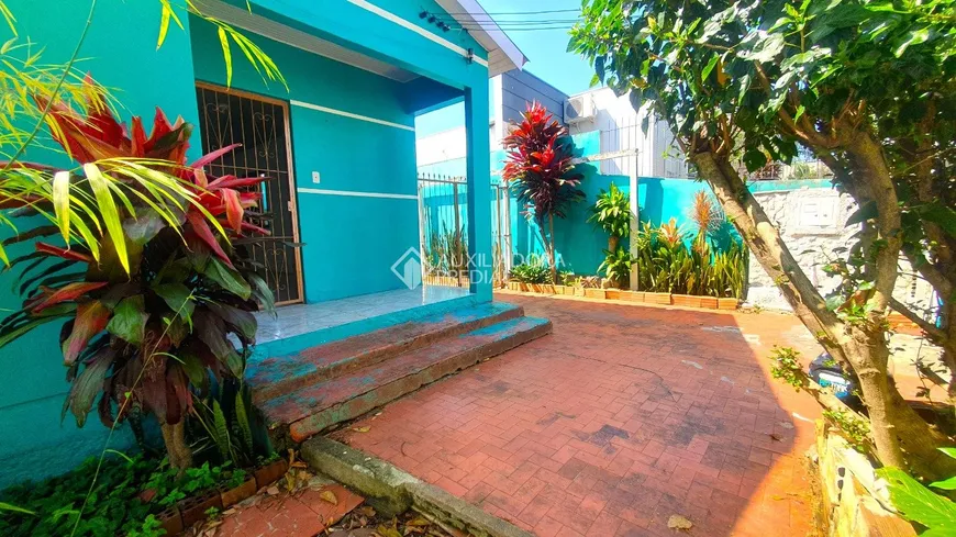 Foto 1 de Casa com 2 Quartos à venda, 100m² em Vila Ipiranga, Porto Alegre