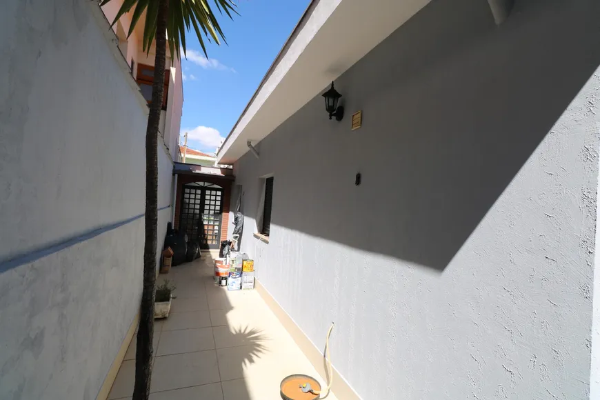 Foto 1 de Casa com 3 Quartos para alugar, 250m² em Jardim Caravelas, São Paulo