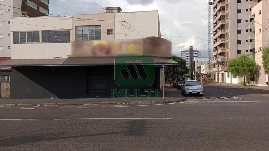 Foto 1 de Ponto Comercial com 2 Quartos à venda, 250m² em Santa Mônica, Uberlândia