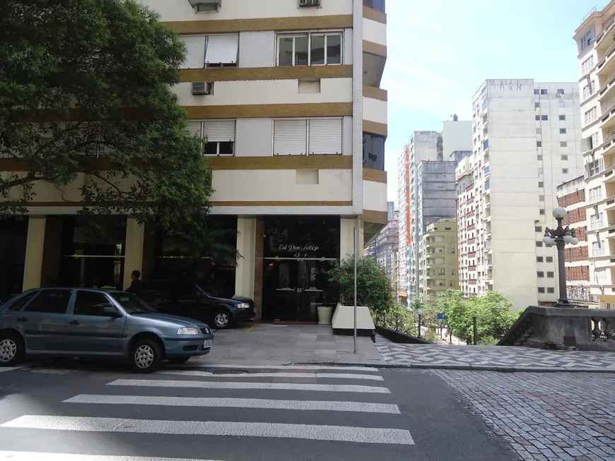 Foto 1 de Apartamento com 3 Quartos à venda, 109m² em Centro Histórico, Porto Alegre