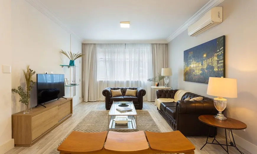 Foto 1 de Apartamento com 3 Quartos para alugar, 137m² em Jardins, São Paulo