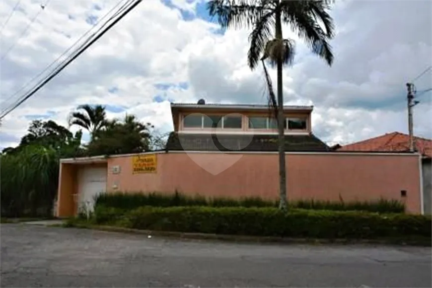 Foto 1 de Sobrado com 3 Quartos à venda, 500m² em Barro Branco, São Paulo