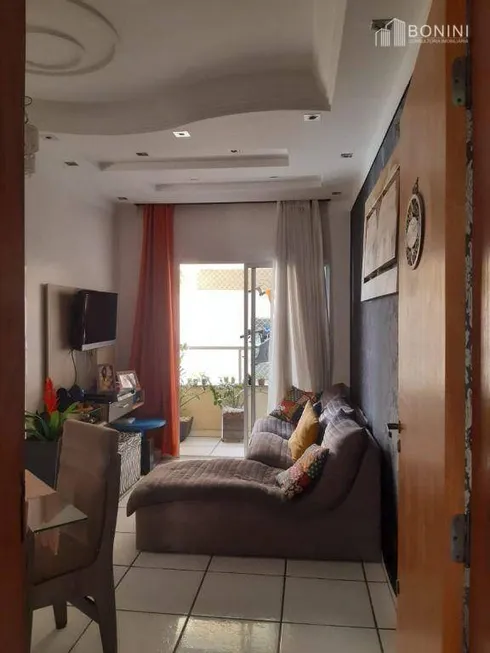 Foto 1 de Apartamento com 3 Quartos à venda, 75m² em Jardim Ipiranga, Americana