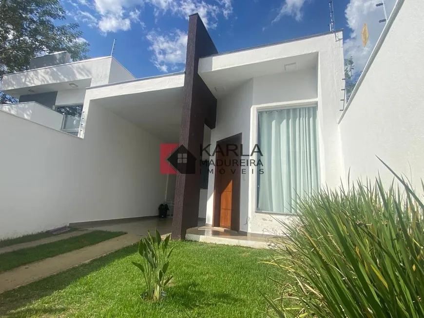 Foto 1 de Casa com 2 Quartos à venda, 77m² em Jardim Imperial, Lagoa Santa