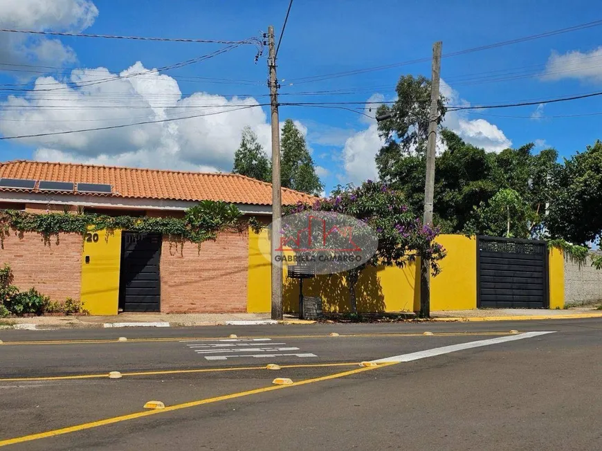 Foto 1 de Casa com 2 Quartos à venda, 110m² em Jardim Mariluz, São Pedro