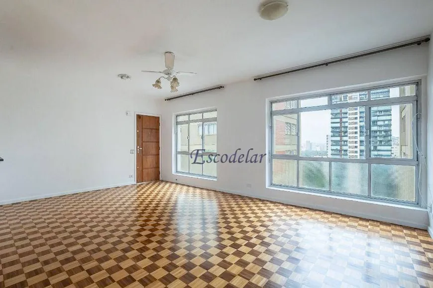 Foto 1 de Apartamento com 3 Quartos à venda, 134m² em Cerqueira César, São Paulo