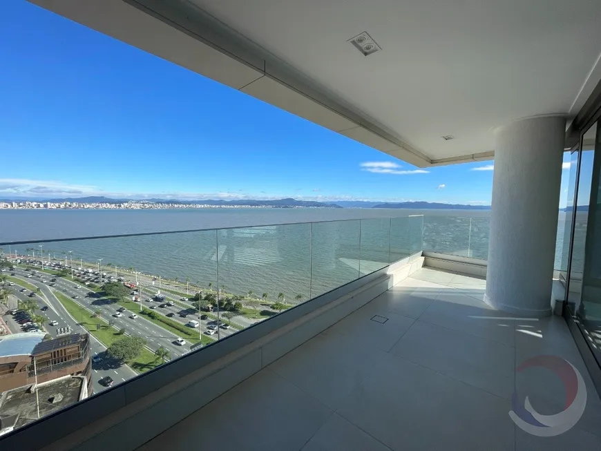 Foto 1 de Apartamento com 3 Quartos à venda, 252m² em Agronômica, Florianópolis