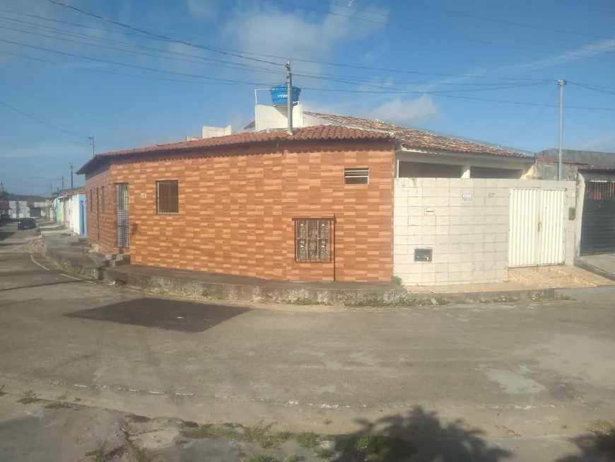 Foto 1 de Casa com 6 Quartos à venda, 135m² em Marcos Freire II, Nossa Senhora do Socorro