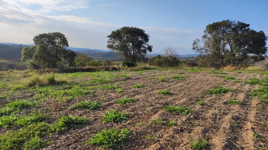 Foto 1 de Lote/Terreno à venda, 600m² em Usina, Atibaia