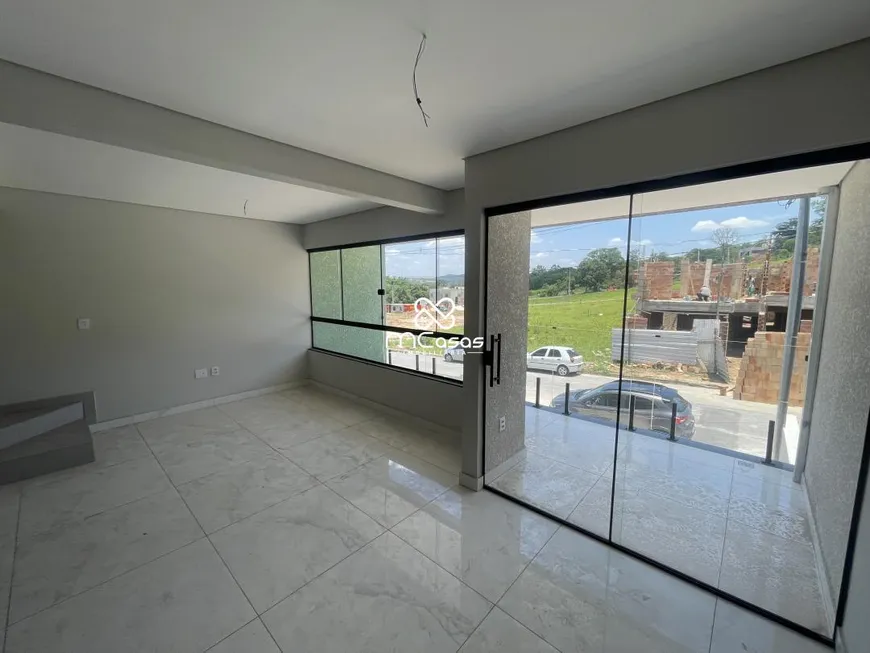 Foto 1 de Casa com 3 Quartos à venda, 177m² em Guarujá Mansões, Betim