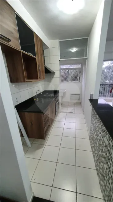 Foto 1 de Apartamento com 2 Quartos à venda, 57m² em Umuarama, Osasco