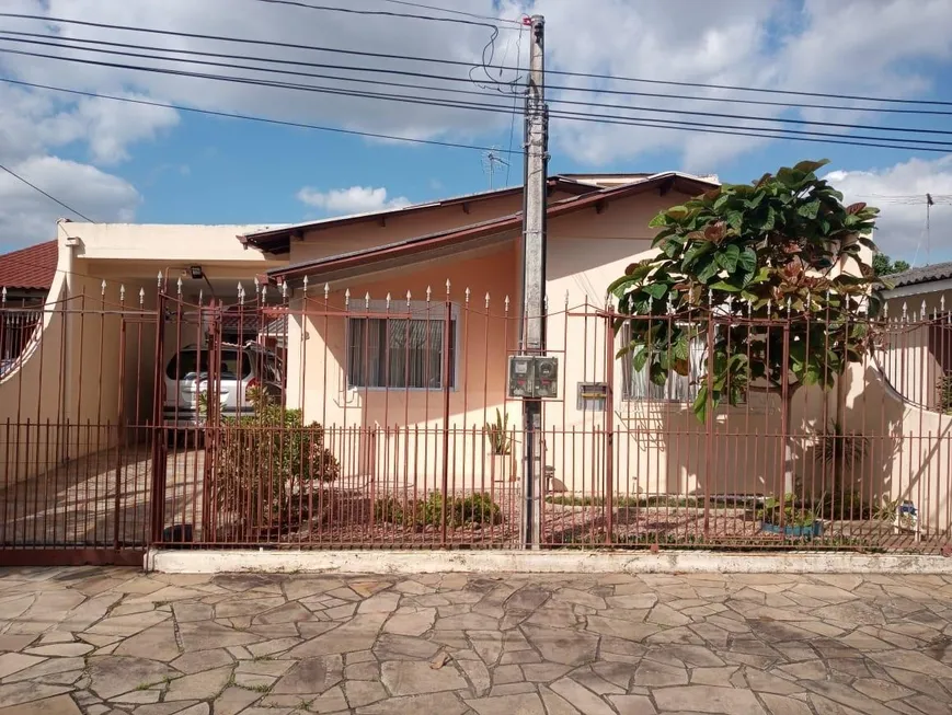 Foto 1 de Casa com 3 Quartos à venda, 258m² em Santa Catarina, Sapucaia do Sul
