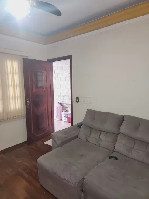 Foto 1 de Casa com 2 Quartos à venda, 230m² em Jardim Botafogo, São Carlos