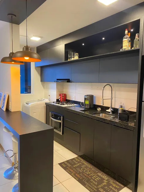 Foto 1 de Apartamento com 2 Quartos à venda, 65m² em Anita Garibaldi, Joinville