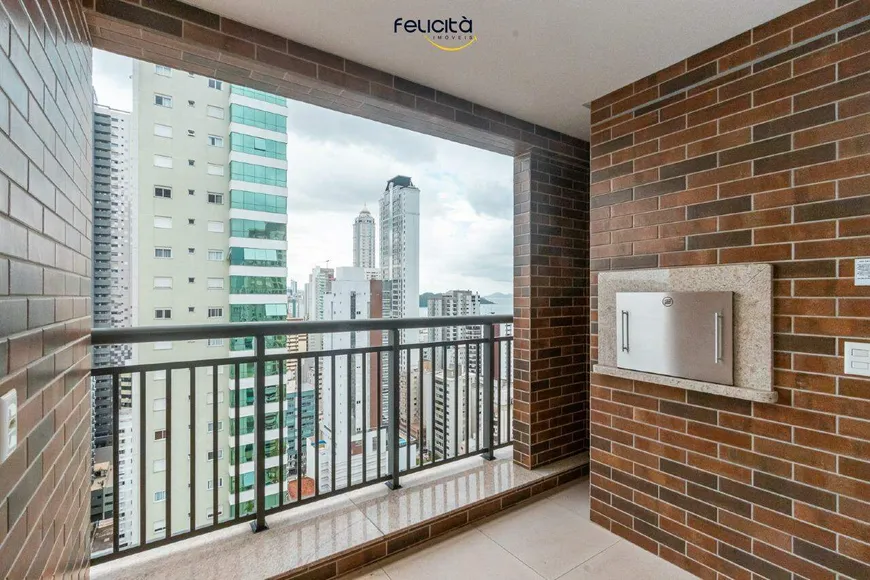 Foto 1 de Apartamento com 4 Quartos à venda, 138m² em Centro, Balneário Camboriú