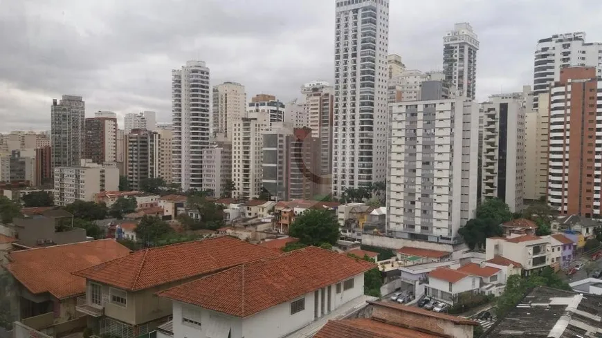 Foto 1 de Apartamento com 4 Quartos à venda, 320m² em Pacaembu, São Paulo