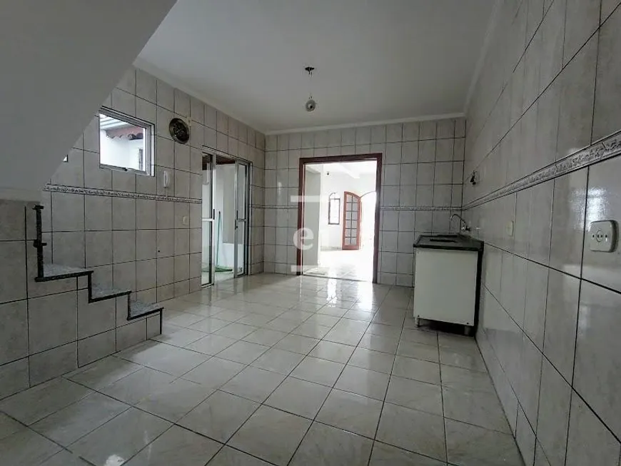 Foto 1 de Casa com 2 Quartos para alugar, 190m² em Jardim São Conrado, Campo Limpo Paulista